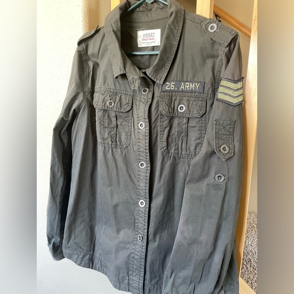 Ashley By 26 International Utility Collection Army Shirt